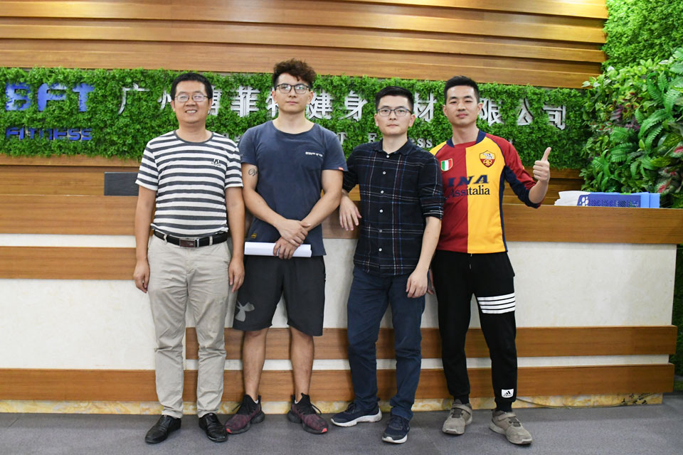 开健身房采购健身器材就找广州花季传媒APP下载